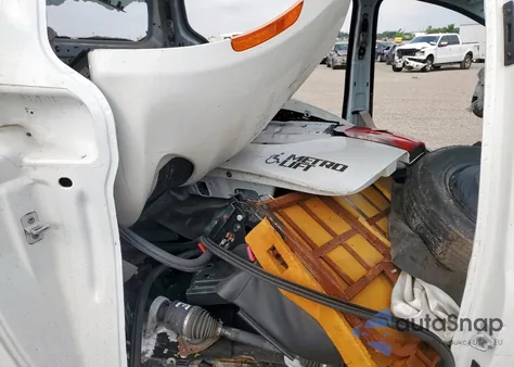 2021 Chrysler Voyager L z USA, uszkodzony, nr VIN 2C4RC1AGXMR503949